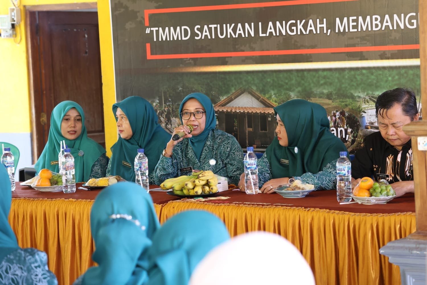 Inisiatif TMMD 129, DPMD dan TP PKK Lamongan Adakan Pembinaan dan Nutrisi untuk Ibu Hamil di Tlemang
