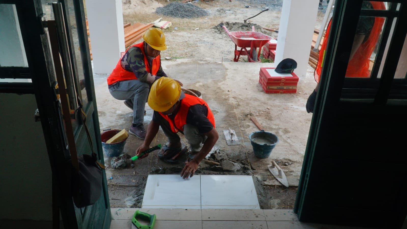 Pembangunan Musholla Darul Iman: TMMD Ke-129 Tingkatkan Sarana Ibadah