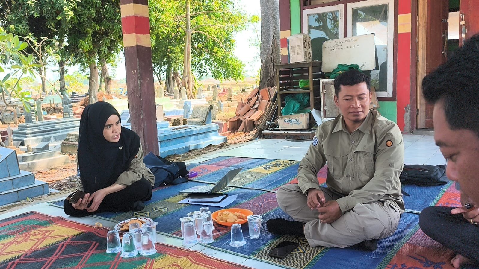 Upaya Peningkatan Hasil Pertanian, TMMD ke-129 Kodim 0620/Kab. Cirebon dan Dinas Pertanian Gelar Sosialisasi Pengendalian Hama Tikus untuk Petani Luwung Kencana