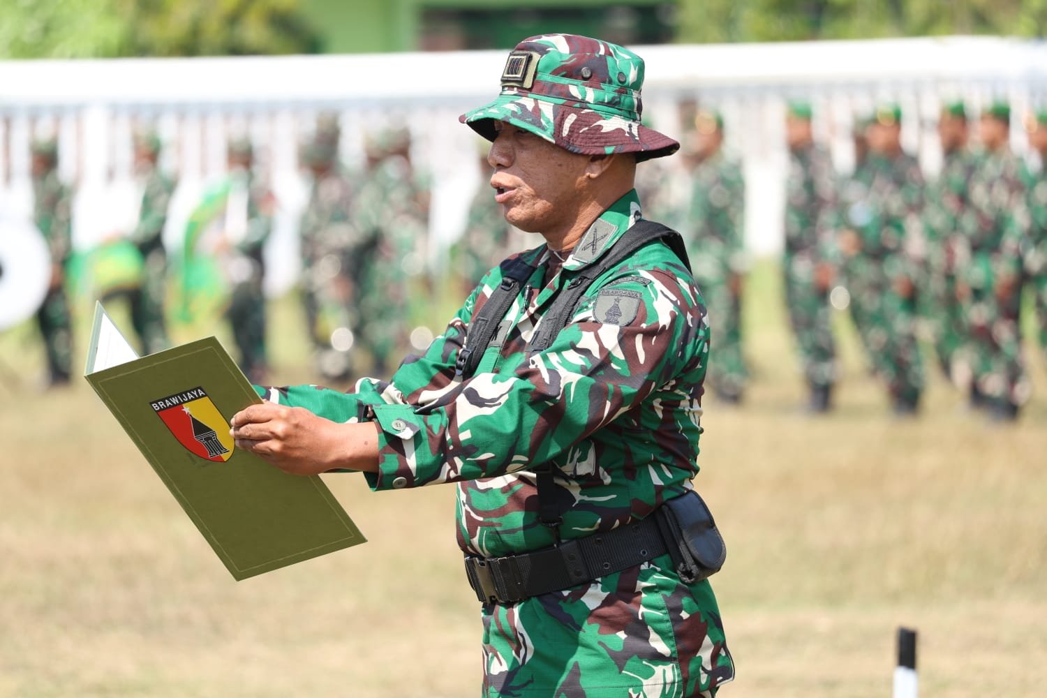 Kapten Arm Yudhi Pimpin Pembacaan Laporan TMMD ke-129 di Desa Tlemang