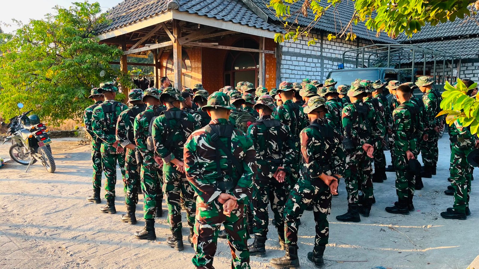 Persiapan Purna Tugas, Danton TMMD Letda Inf Hasan Gelar Apel Penutupan