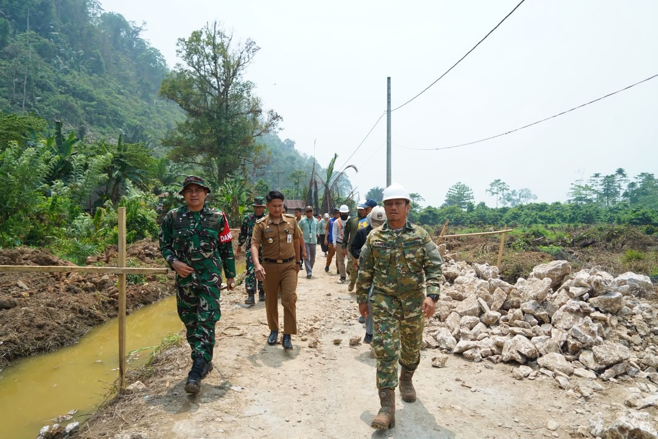 TMMD ke-130: Program Pembangunan Jalan untuk Akses Ekonomi di Parumpanai