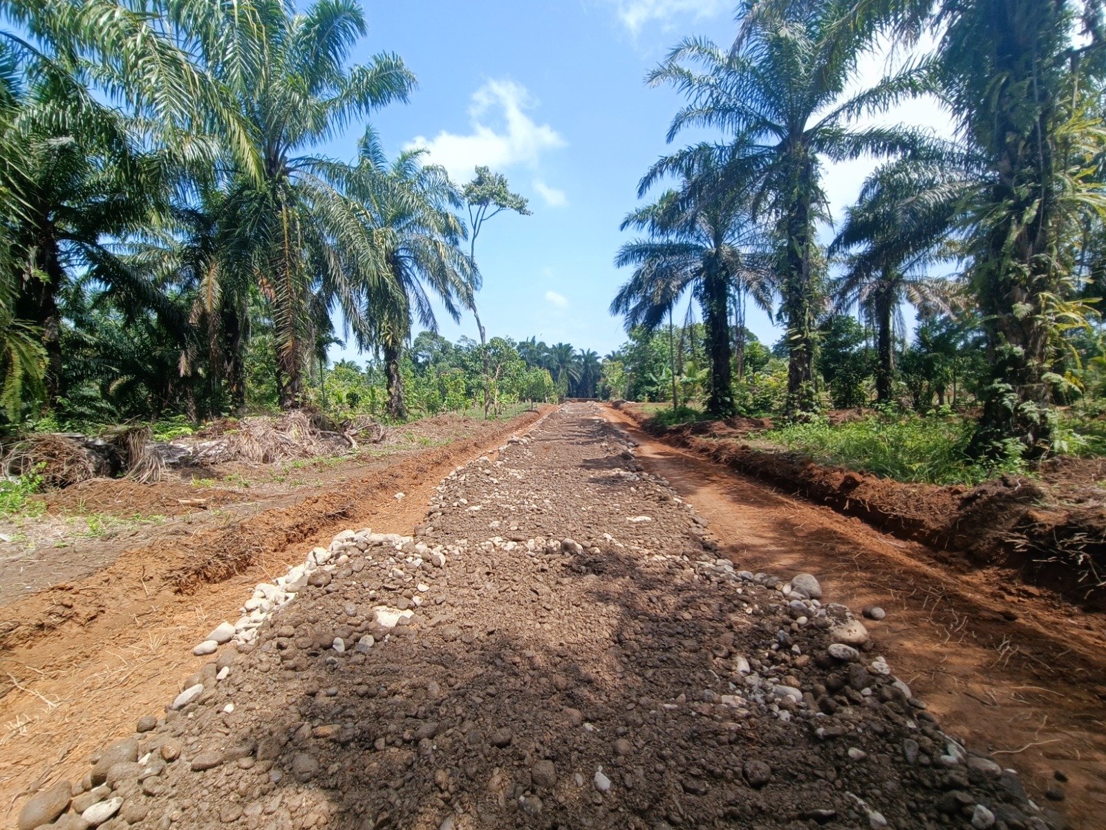 TMMD ke-130: Pembangunan Jalan 2,9 Kilometer Dorong Mobilitas dan Pertumbuhan Ekonomi