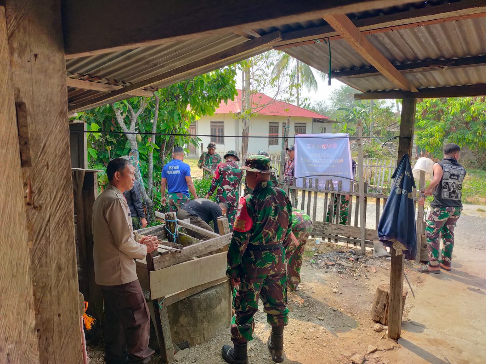 Sumur Pompa Kembali Diciptakan TNI untuk Membantu Masyarakat Desa Soe
