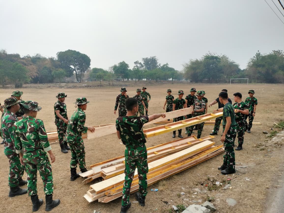 Satgas TMMD ke-130 Luncurkan Mobilisasi Material Mendukung Pembangunan di Sumur Bandung