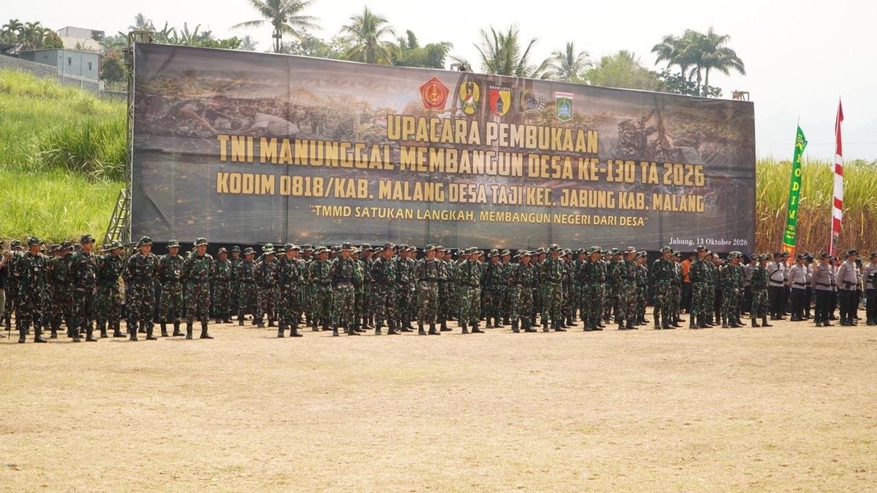 Keterlibatan TNI, Polri, dan Masyarakat dalam Pembukaan TMMD di Malang
